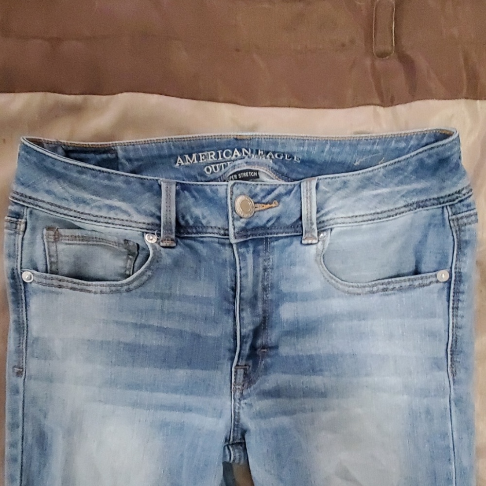 American eagle Jean's size 8